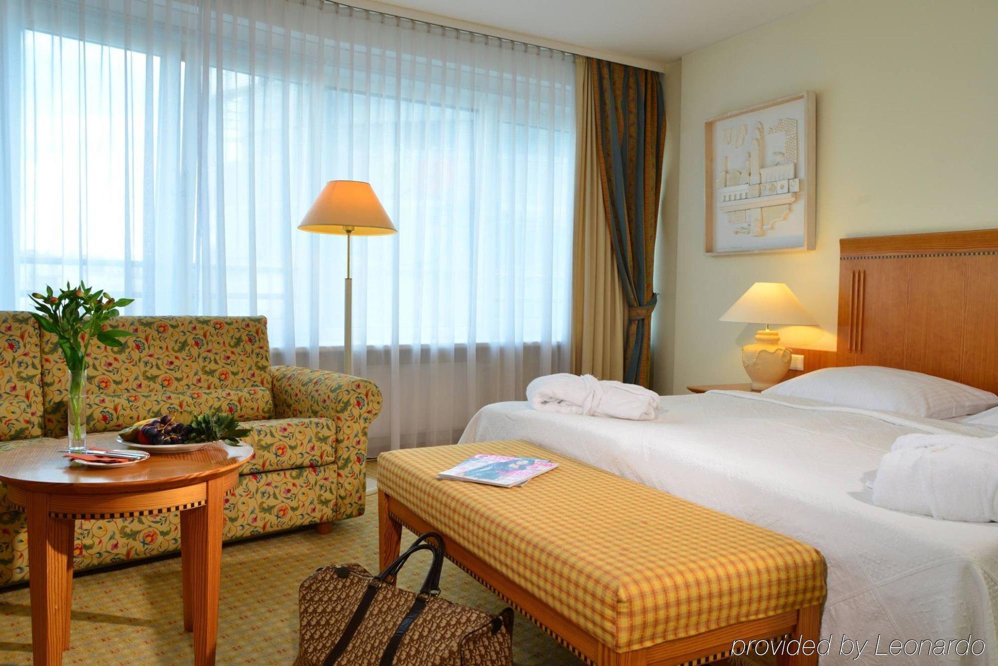 Hotel Domicil Berlin By Golden Tulip Esterno foto